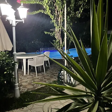 Belka Golf Luxury Poolside شقة