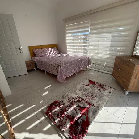 Belka Golf Luxury Poolside Apartment *