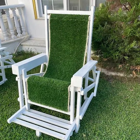 アパート Belka Golf Luxury Poolside ベレキ