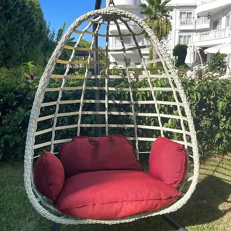 Belka Golf Luxury Poolside 아파트