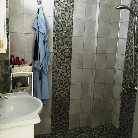 Belka Golf Luxury Poolside アパート ベレキ