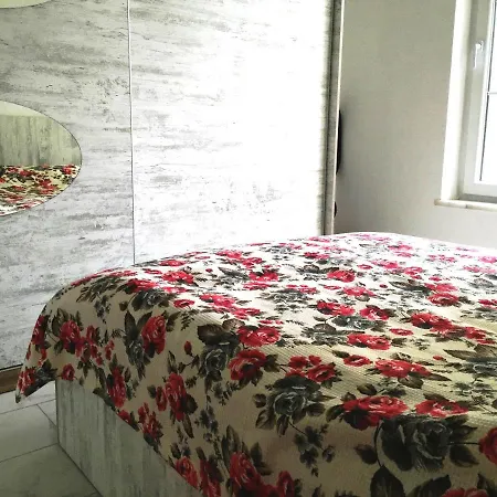 아파트 Belka Golf Luxury Poolside *