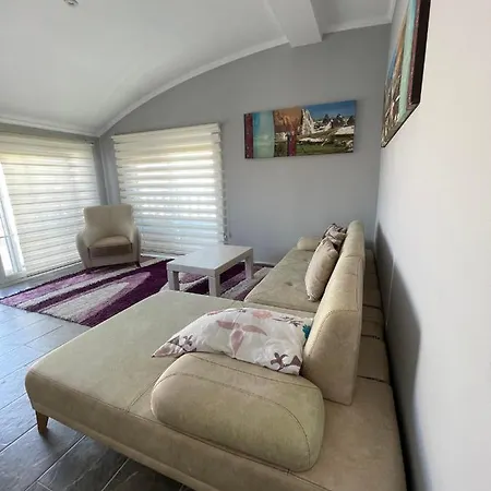 Belka Golf Luxury Poolside 아파트 *