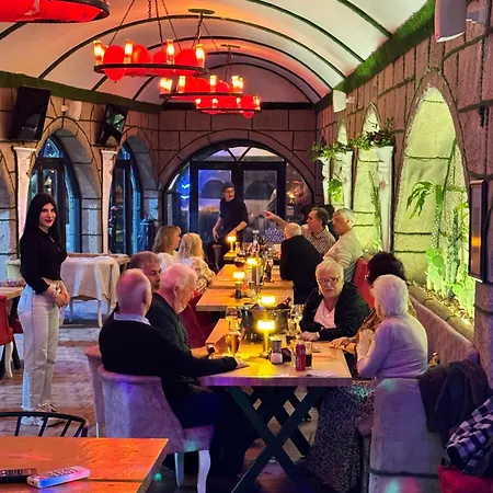 Belka Golf Luxury Poolside * 베렉