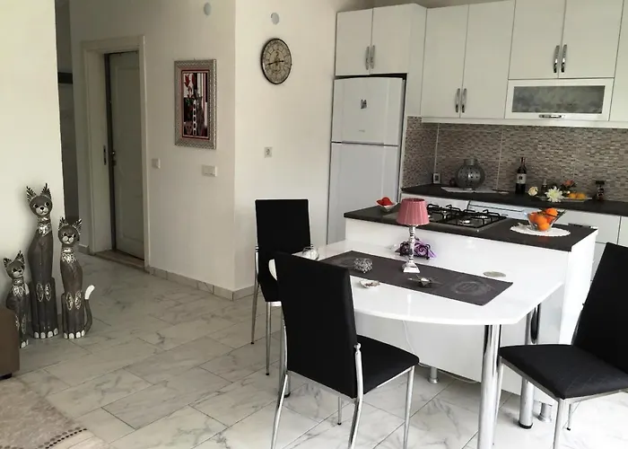 Belka Golf Luxury Poolside Apartmán *