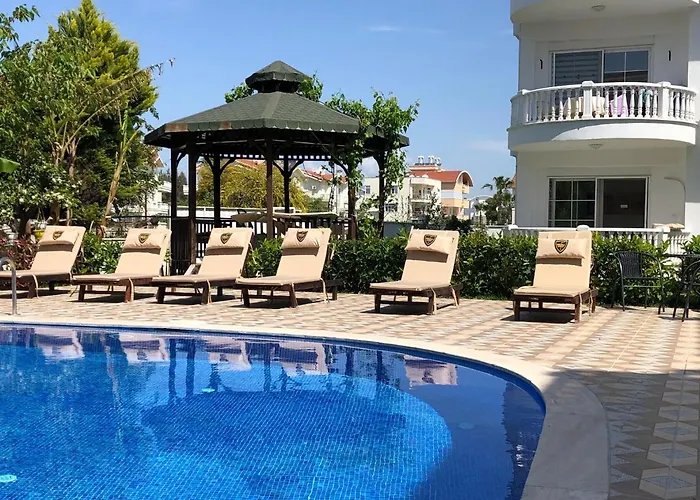 Belka Golf Luxury Poolside Apartmán *